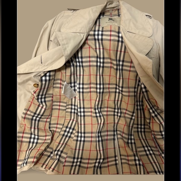 Burberry Beige Double-Breasted Trench Coat - Picture 2 of 5